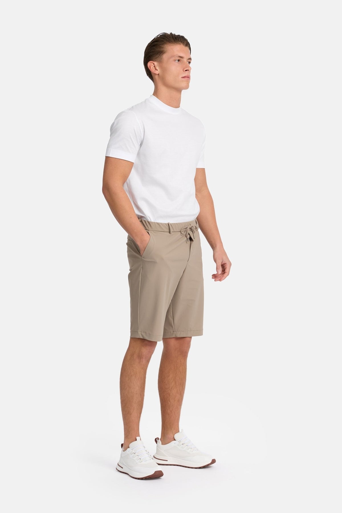 Lorenzo Essential Short — Sand Beige