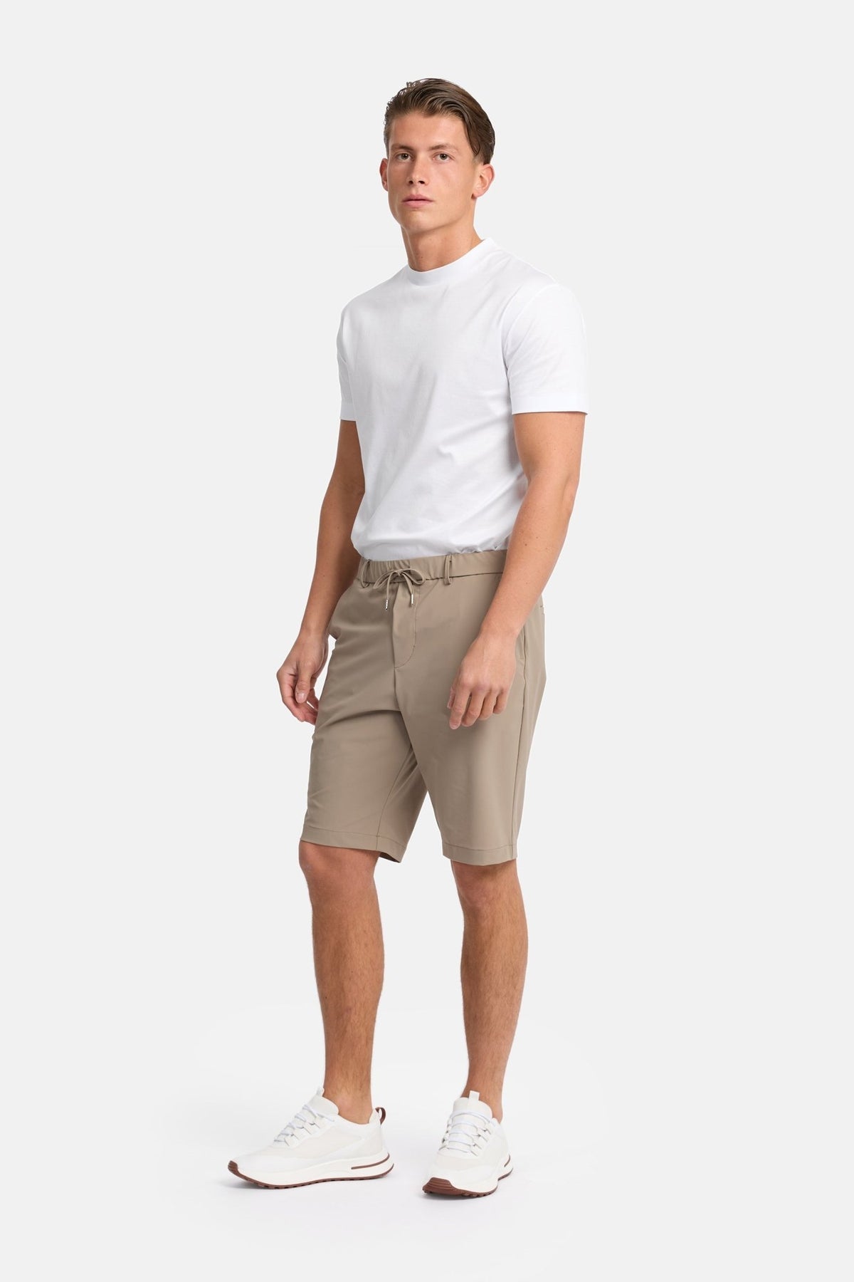 Lorenzo Essential Short — Sand Beige