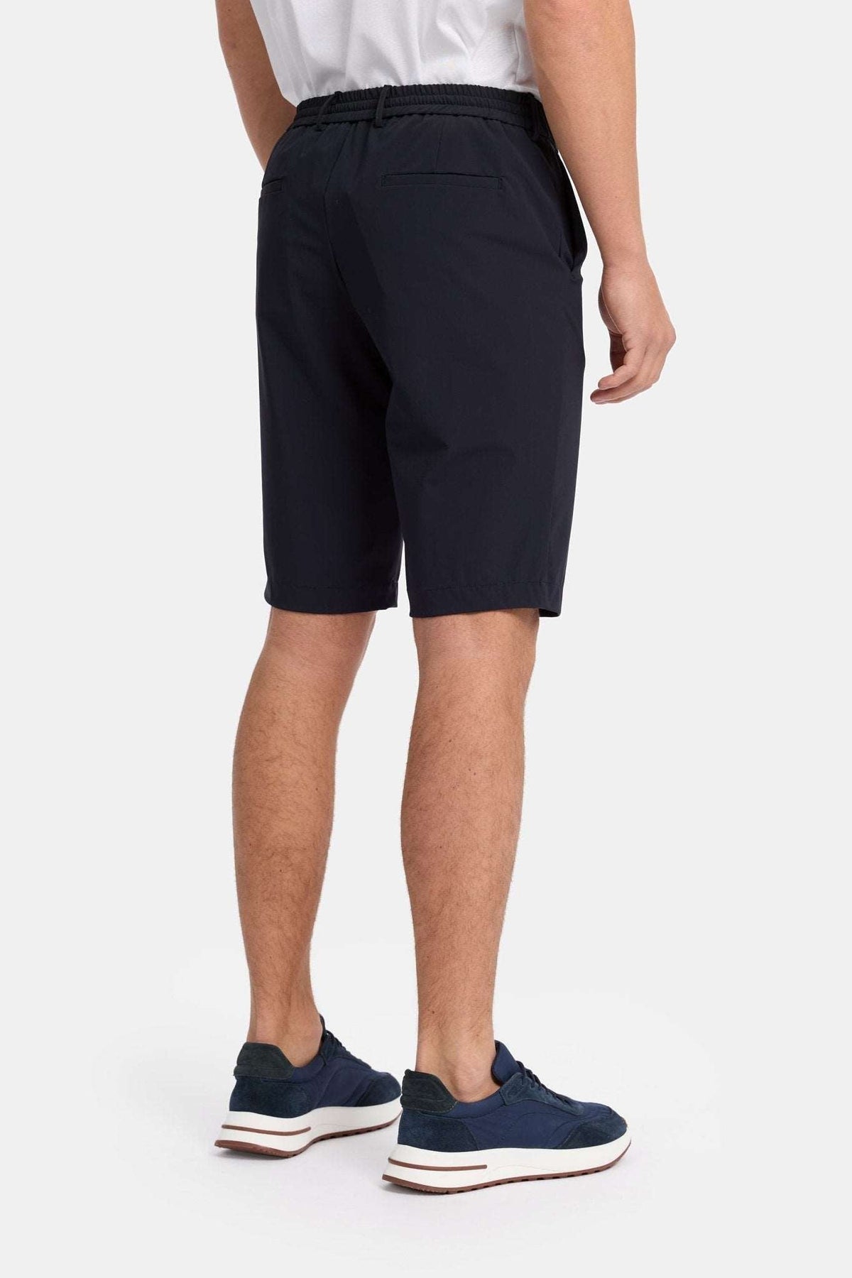 Lorenzo Essential Short — Deep Navy