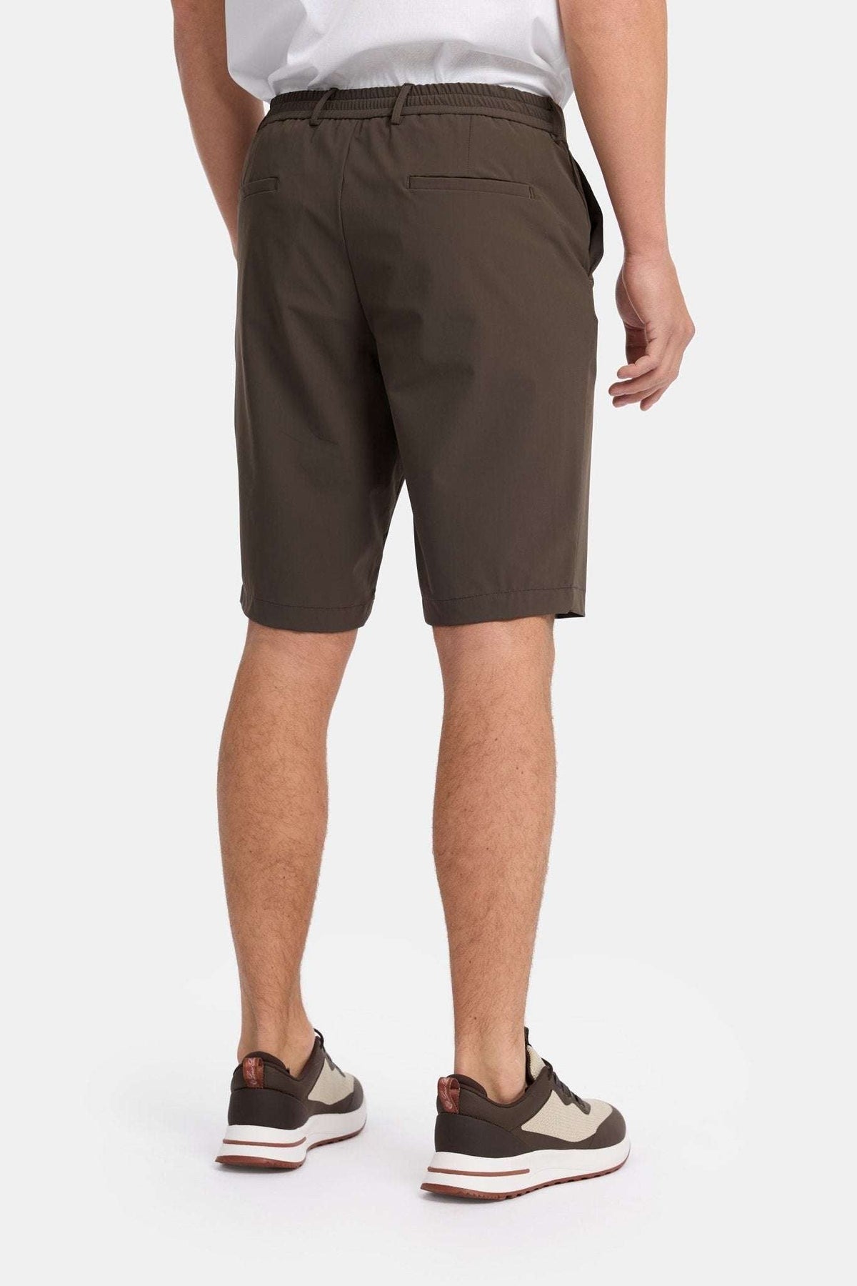 Lorenzo Essential Short — Chocolate Brown