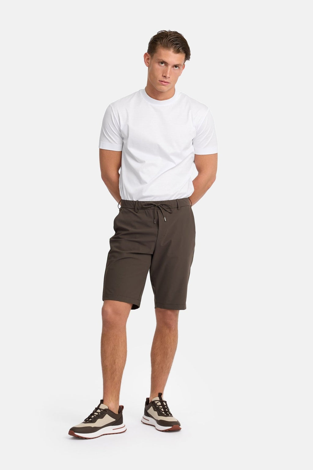 Lorenzo Essential Short — Chocolate Brown