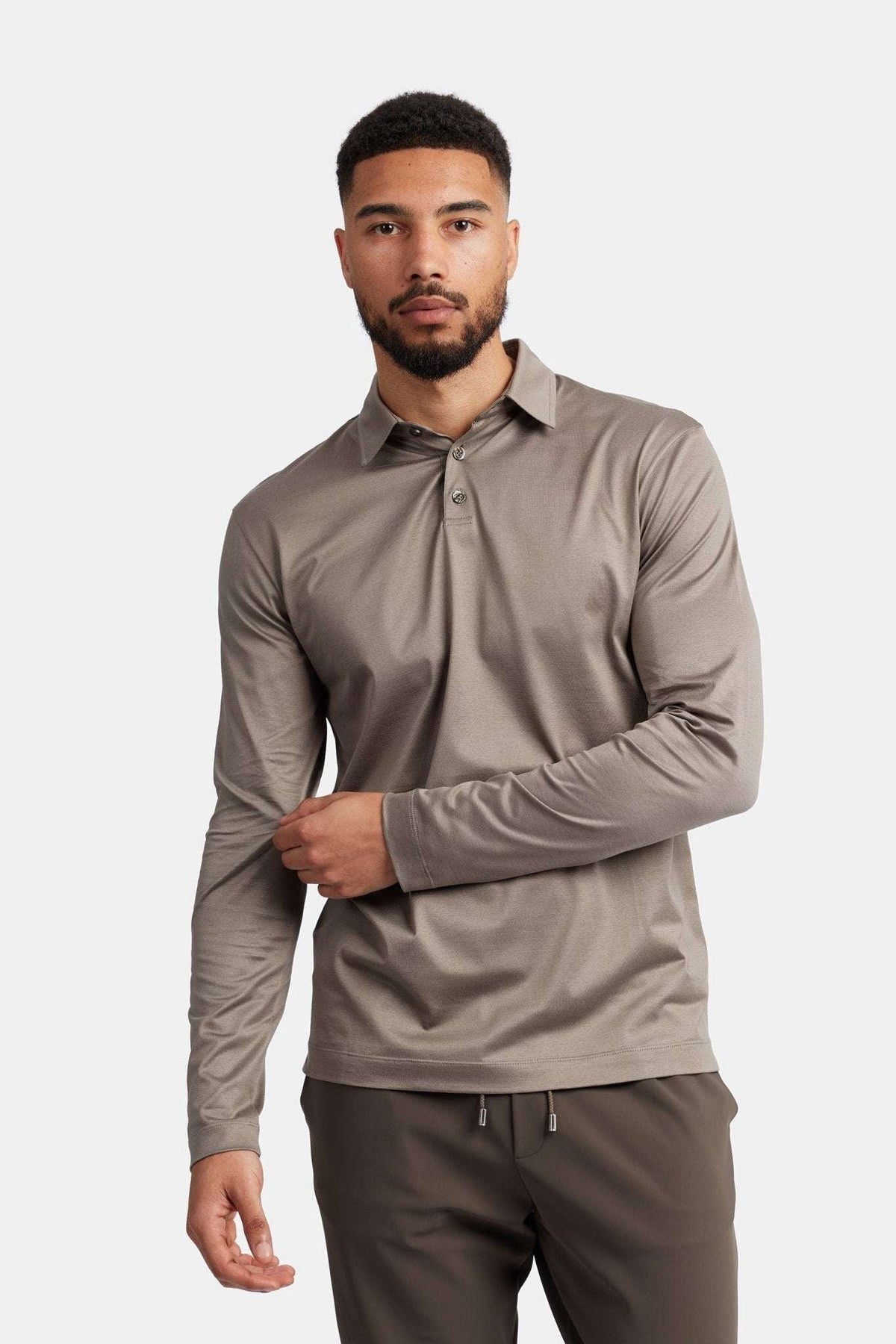 LorenzoBrand LorenzoMenswear LuxuryMenswear OldMoneyStyle QuietLuxury MinimalLuxury ModernGentleman RefinedStyle TimelessStyle ElegantMen