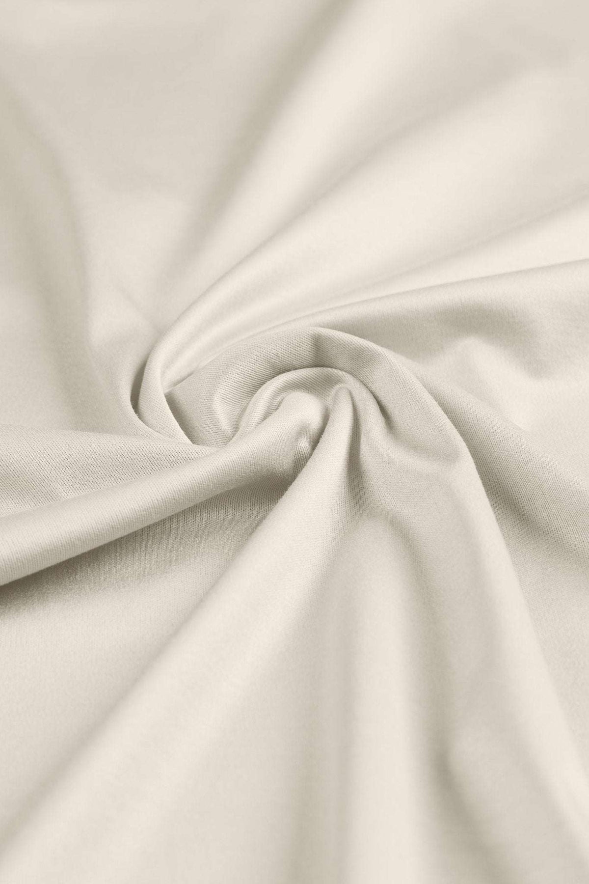 LorenzoBrand LorenzoMenswear LuxuryMenswear OldMoneyStyle QuietLuxury MinimalLuxury ModernGentleman RefinedStyle TimelessStyle ElegantMen