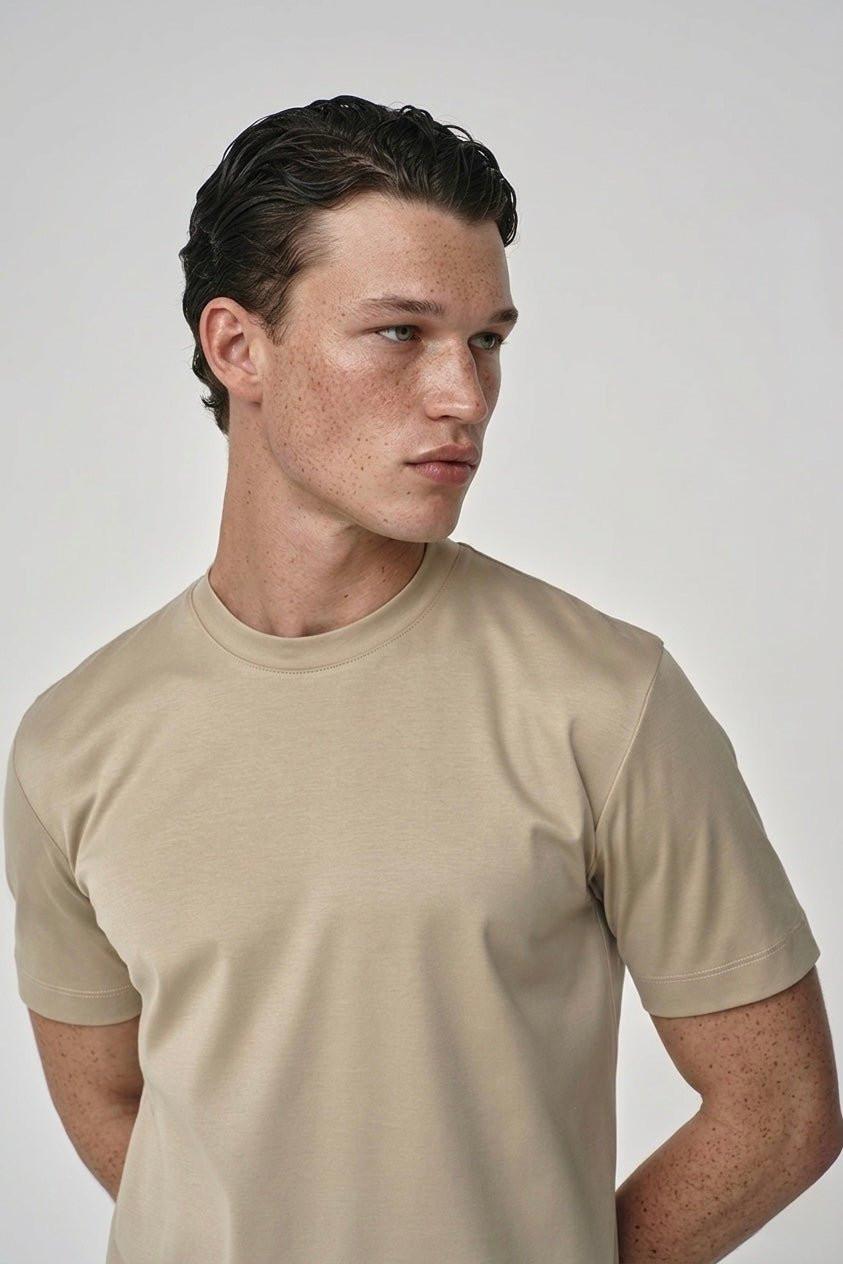 LorenzoBrand LorenzoMenswear LuxuryMenswear OldMoneyStyle QuietLuxury MinimalLuxury ModernGentleman RefinedStyle TimelessStyle ElegantMen