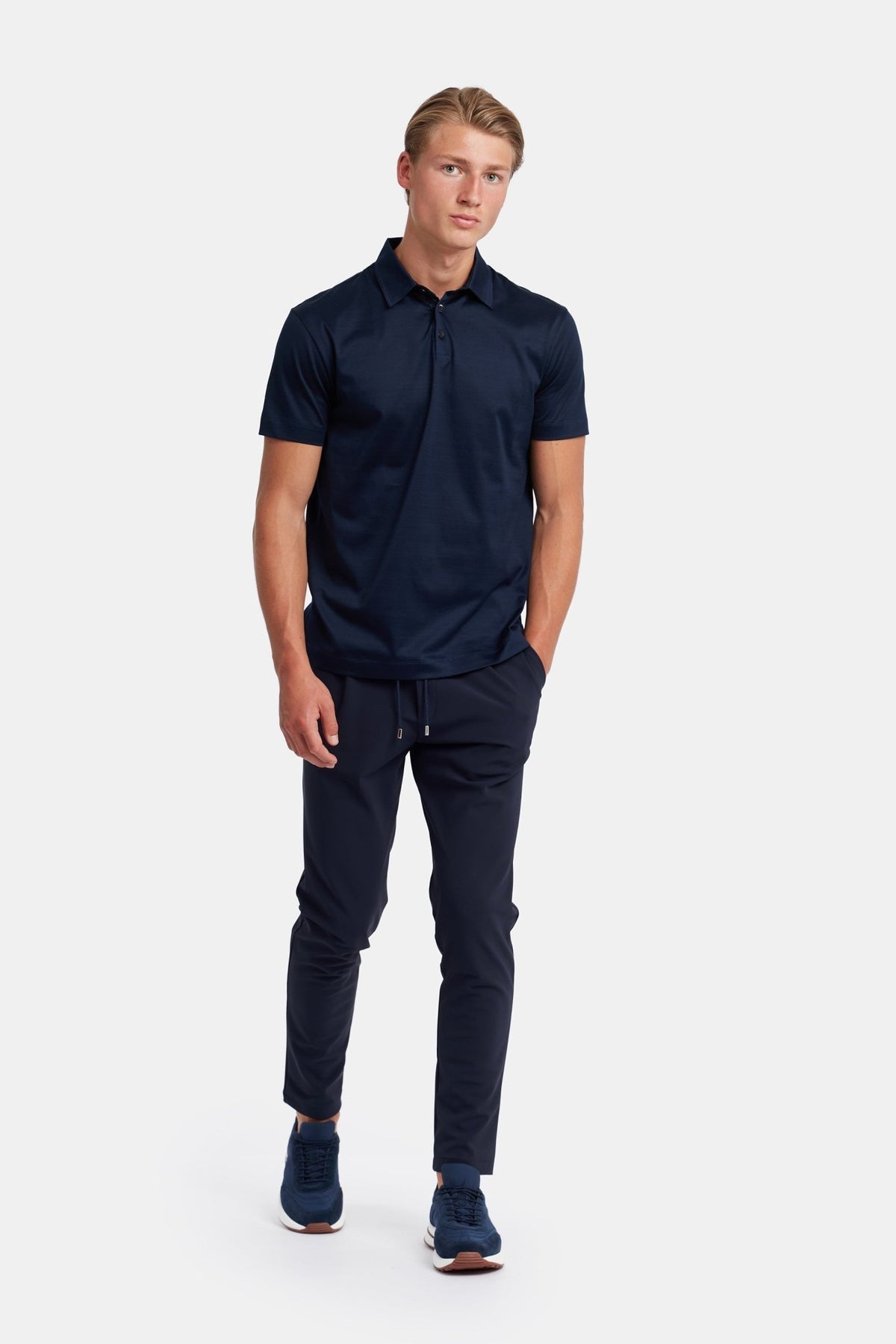 LorenzoBrand LorenzoMenswear LuxuryMenswear OldMoneyStyle QuietLuxury MinimalLuxury ModernGentleman RefinedStyle TimelessStyle ElegantMen