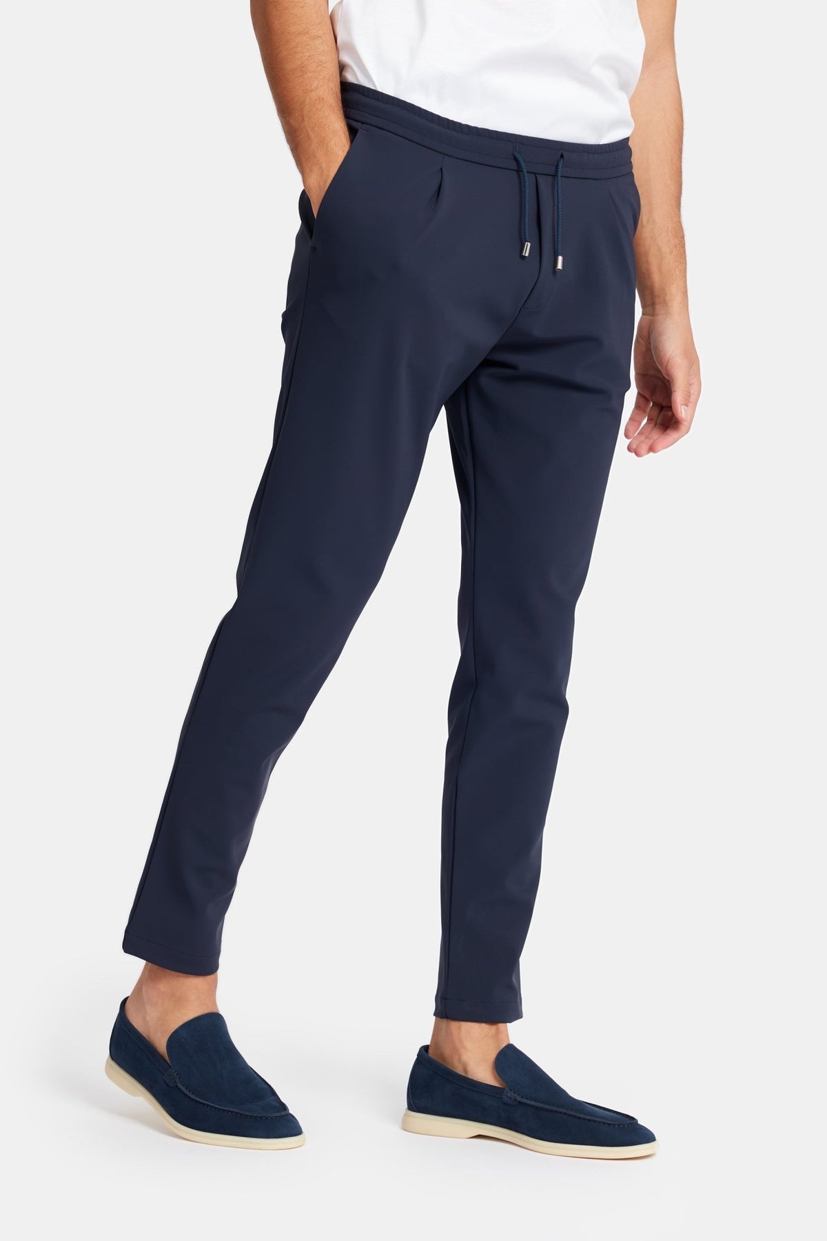 LorenzoBrand LorenzoMenswear LuxuryMenswear OldMoneyStyle QuietLuxury MinimalLuxury ModernGentleman RefinedStyle TimelessStyle ElegantMen